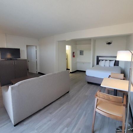 Mc Pacific Inn & Suites トーランス エクステリア 写真