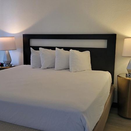 Mc Pacific Inn & Suites トーランス エクステリア 写真